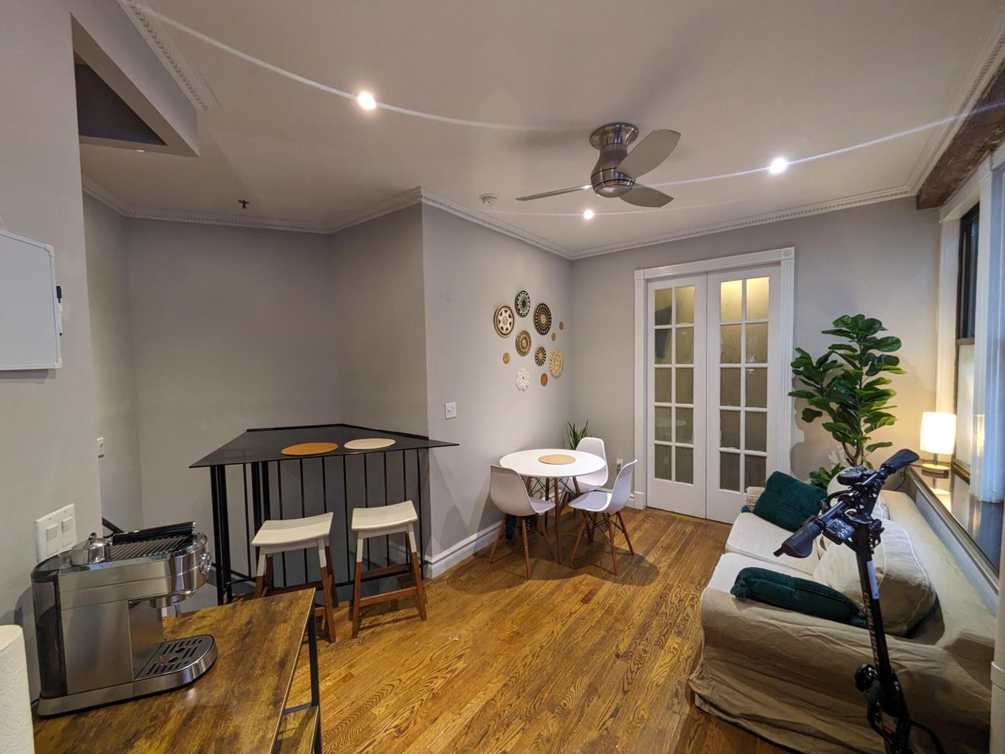 Lovely At 3 Bedroom At The Heart Of East Village New York