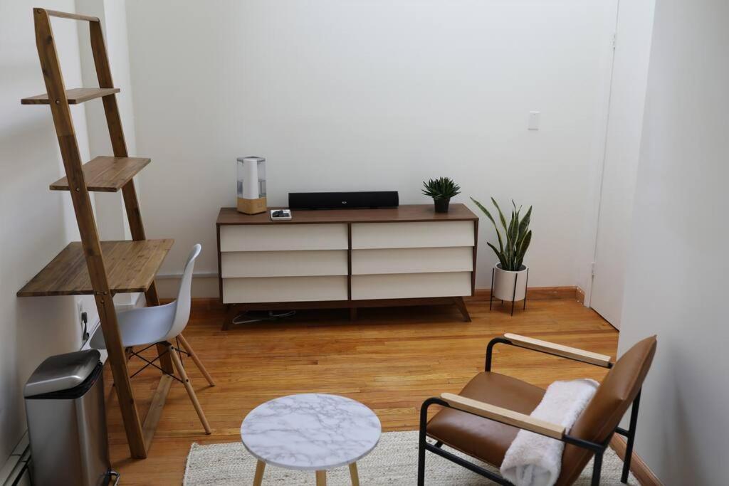 Beautiful & Massive 4 Bdr With Bonus Perks!