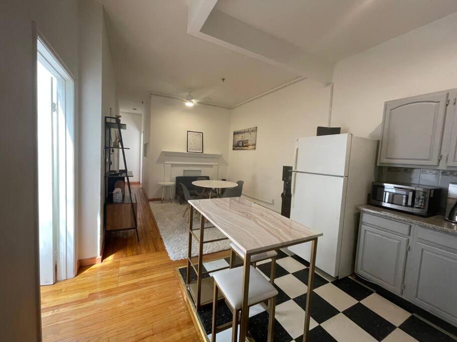 Beautiful & Massive 4 Bdr With Bonus Perks! New York