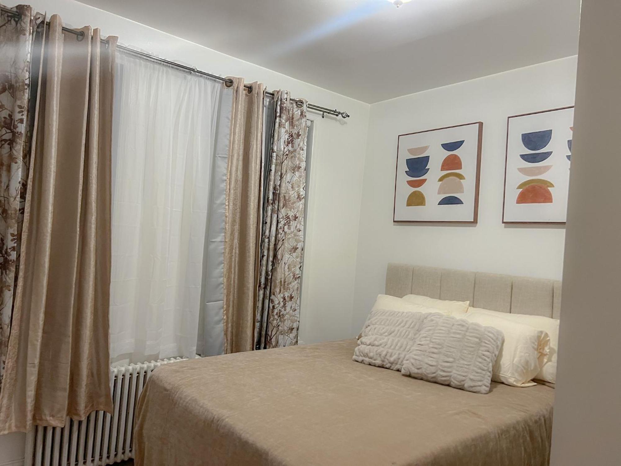 2 Bedroom Bliss In College Point Apartment New York
