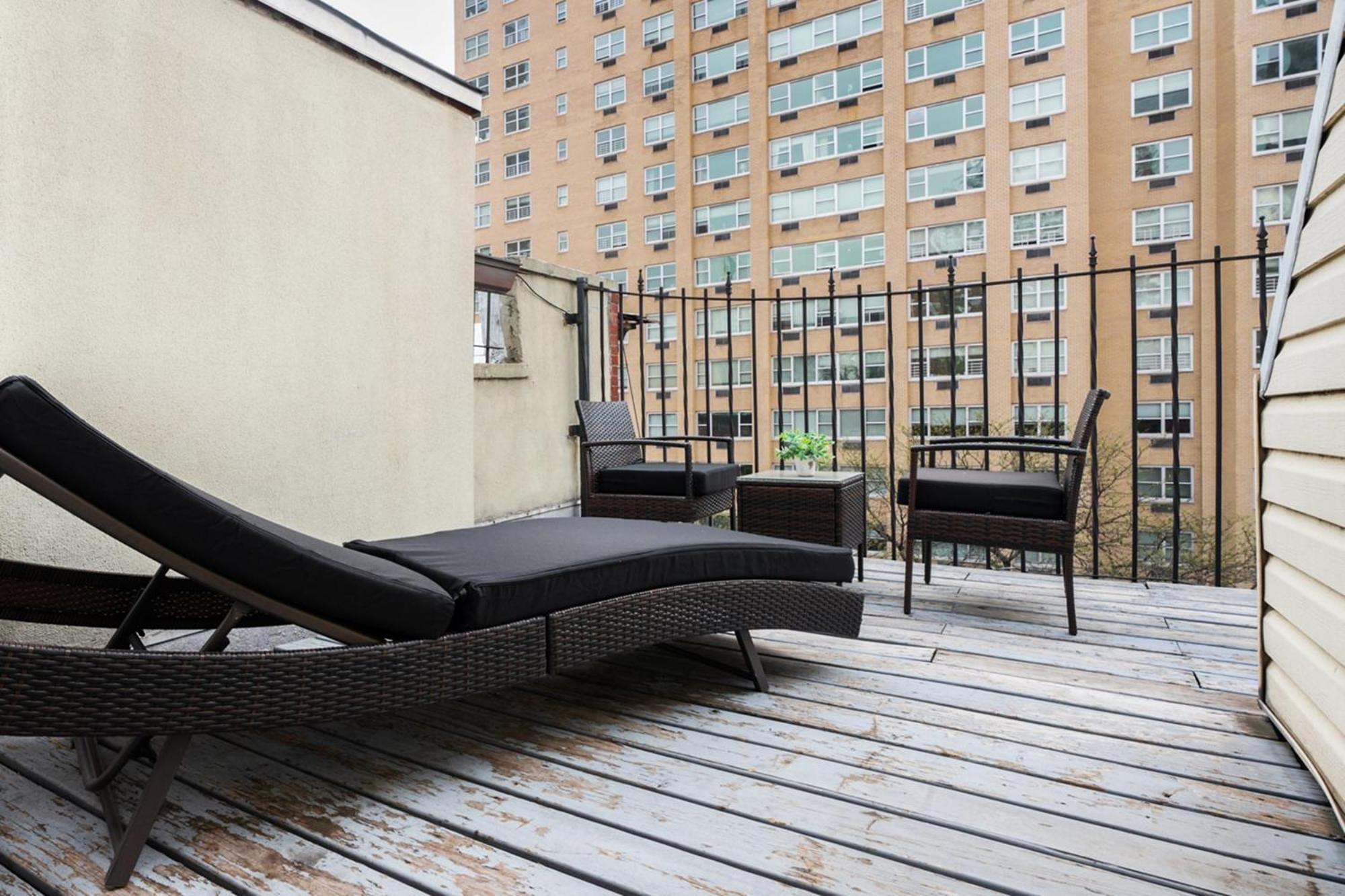Apartment 1597-phn Ph Duplex -private Outdoor Deck W D
