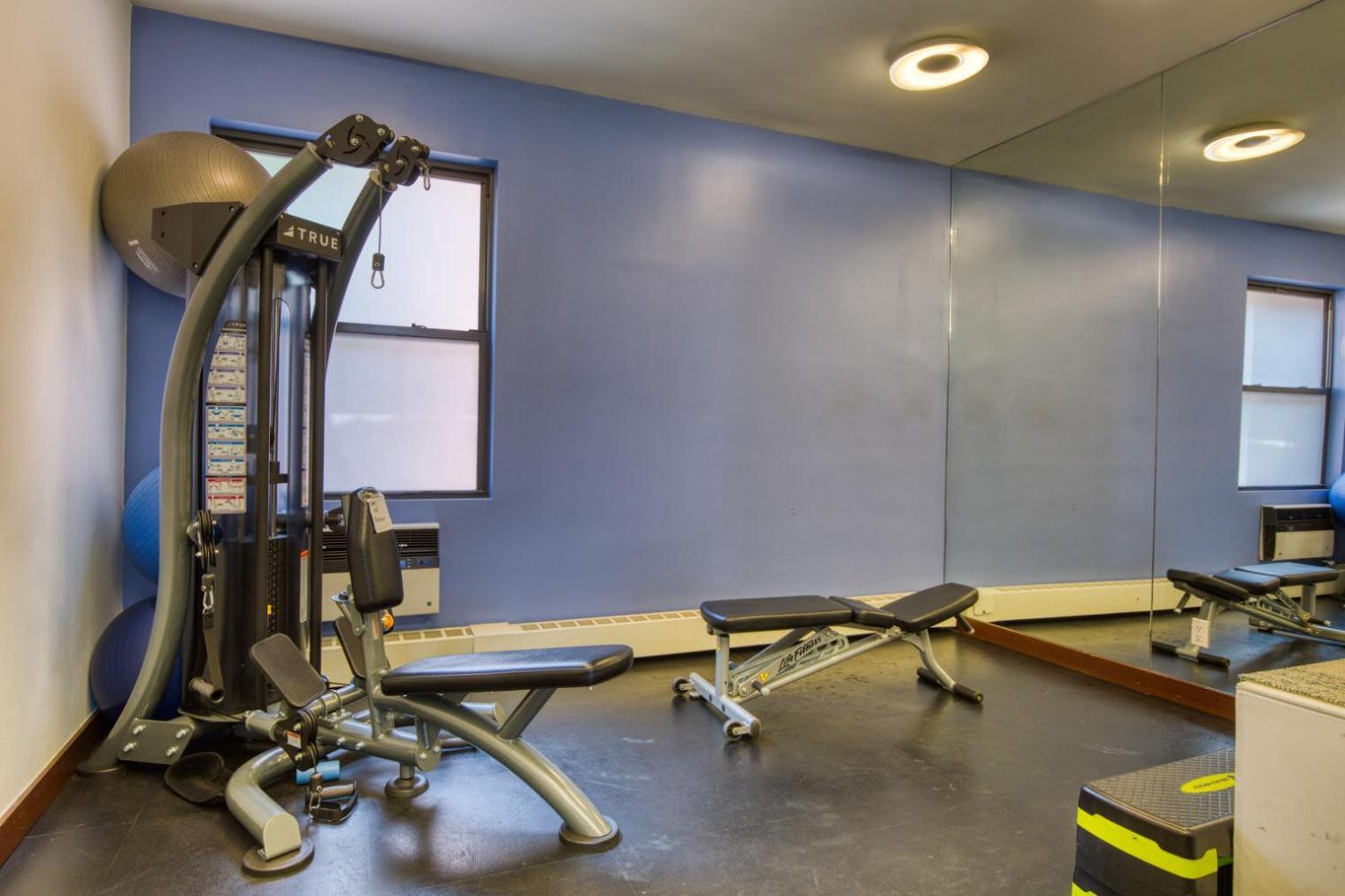 Midtown E 1br W Wd Doorman Nr Park Nyc-534 Apartment *