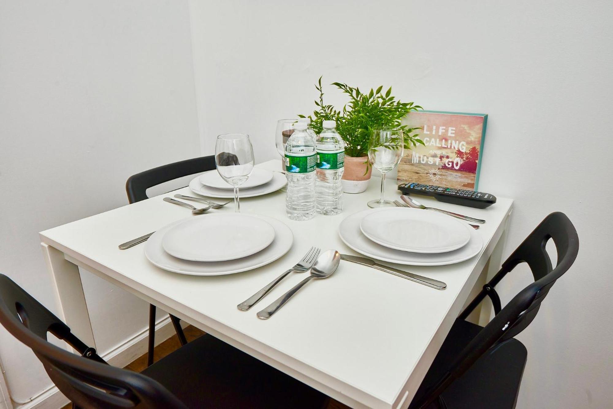 Apartment 2 Bedroom Cozy Unit In Lower Manhattan