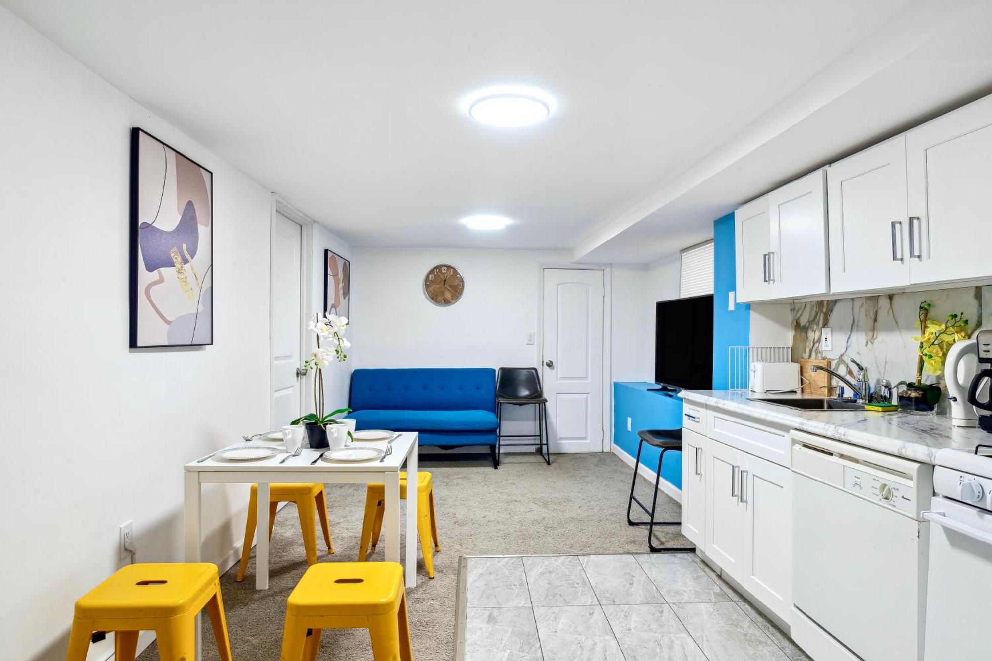 Luxury Lower Ground 2bd - Manhattan Beach Apartment *