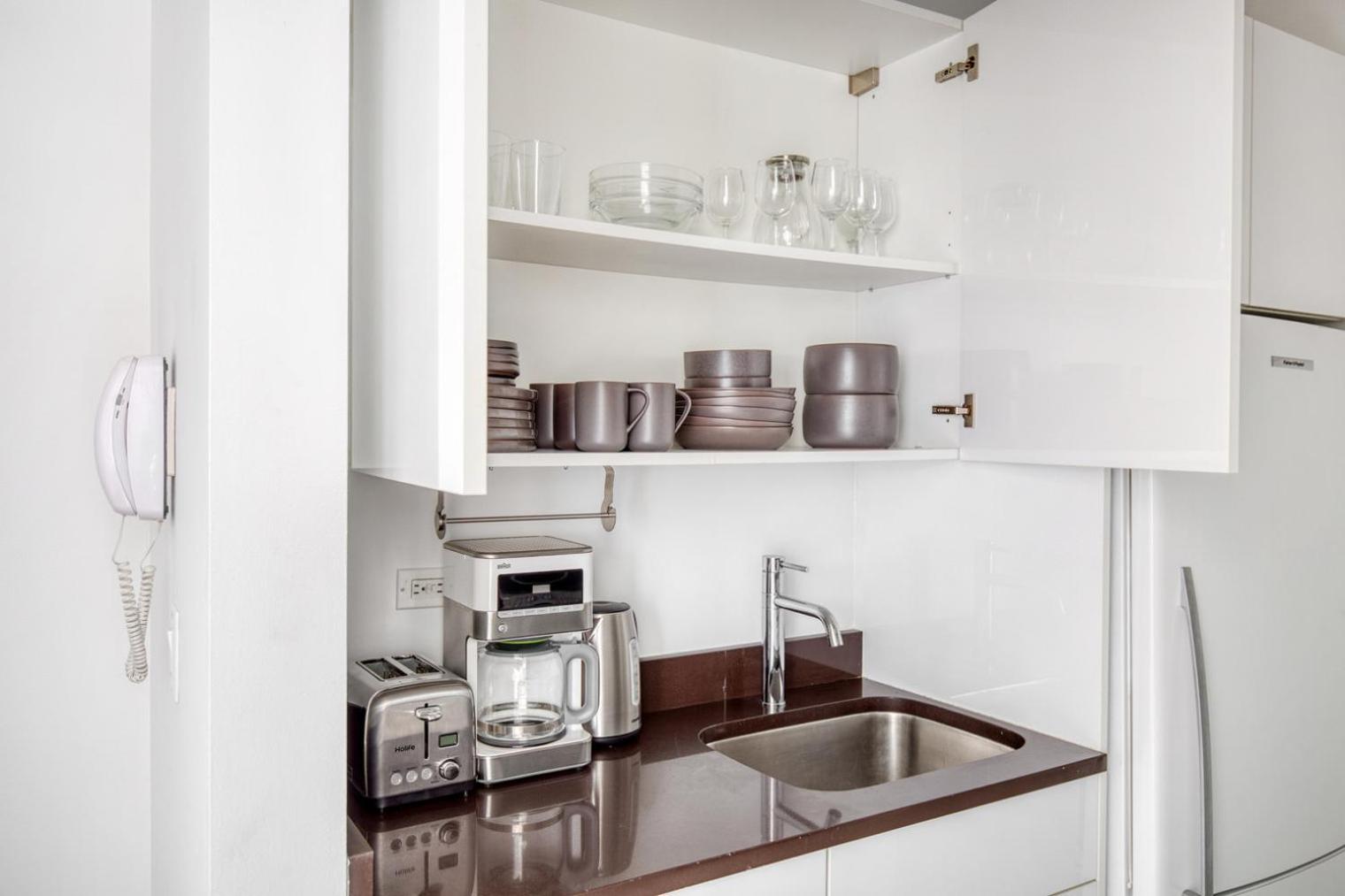Uws 1br W Doorman Elevator Nr Park Nyc-777 Apartment New York