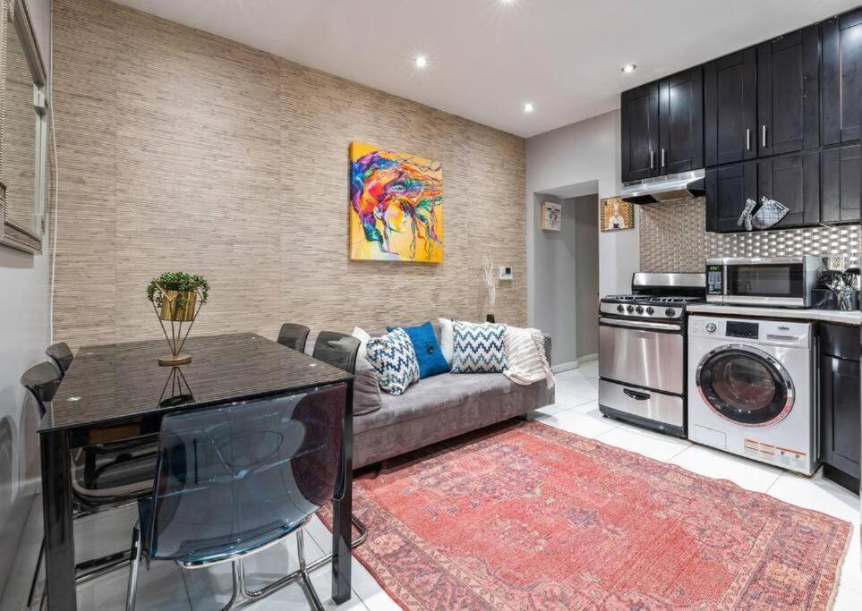 Spacious 4 Bedroom Apartment New York
