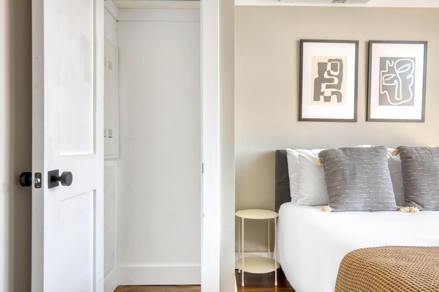 Williamsburg 2br W Wd Gym Nr Domino Park Nyc-956 Apartment *