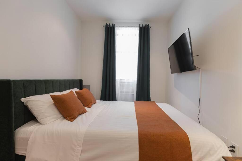 Magnificent 5 Bedroom Apt In Nyc! Apartment New York