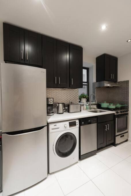 Magnificent 5 Bedroom Apt In Nyc! Apartment *