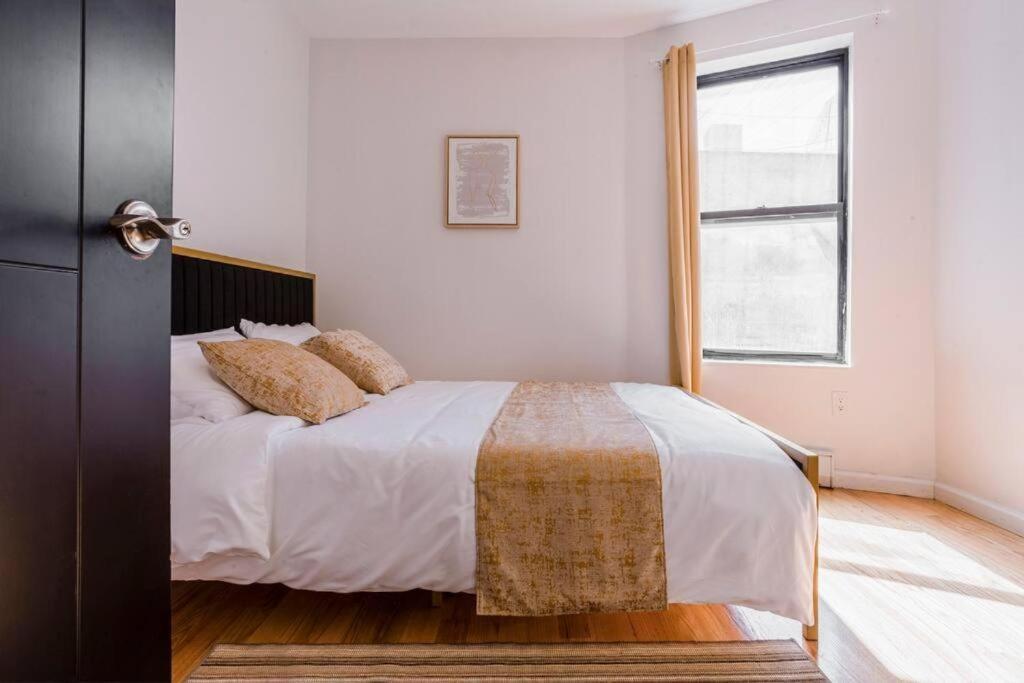 5-bedroom * New York