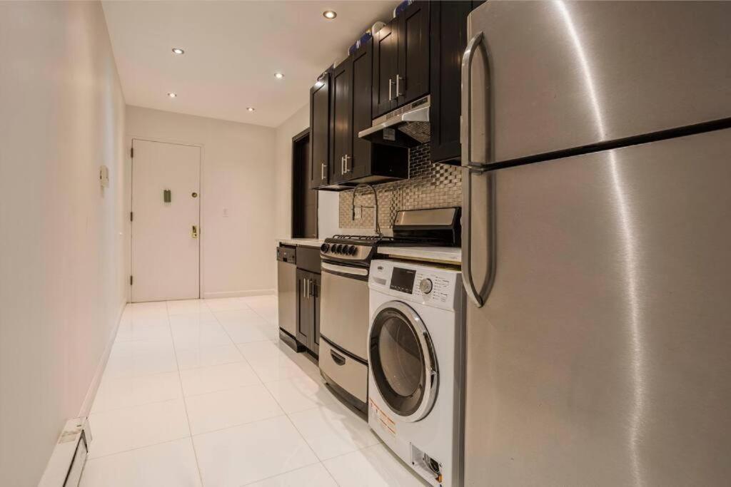 5-bedroom Apartment *