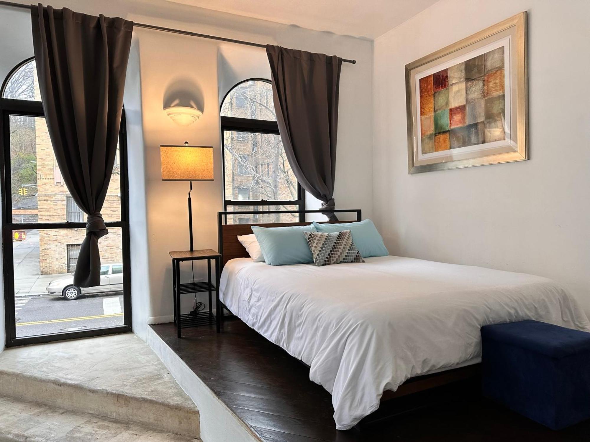Apartment Elegance Of Harlem New York