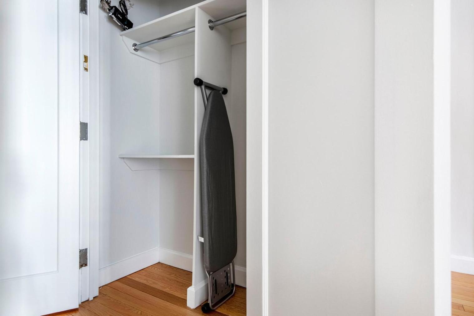 Lenox Hill 2br W Elevator Doorman Nr Art Nyc-1284 New York