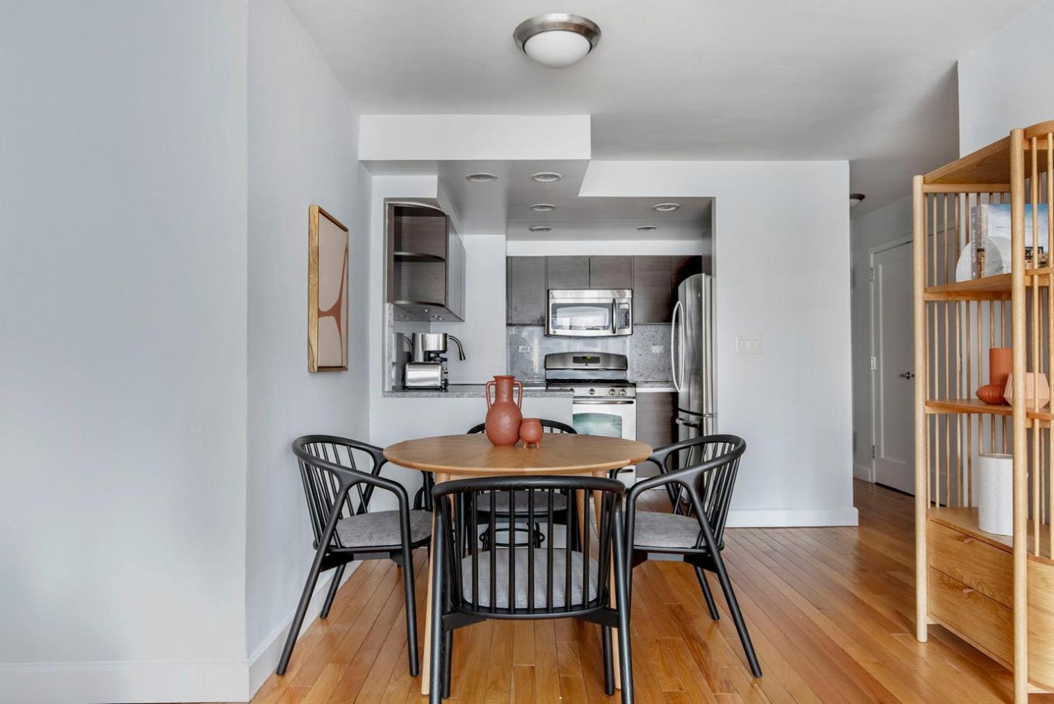 Apartment Lenox Hill 2br W Elevator Doorman Nr Art Nyc-1284 New York