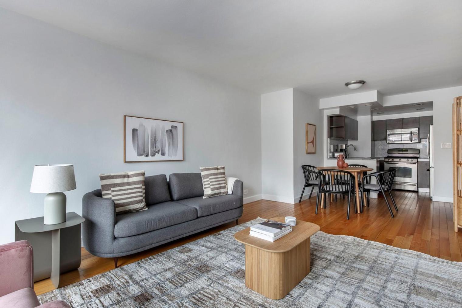 Lenox Hill 2br W Elevator Doorman Nr Art Nyc-1284 *