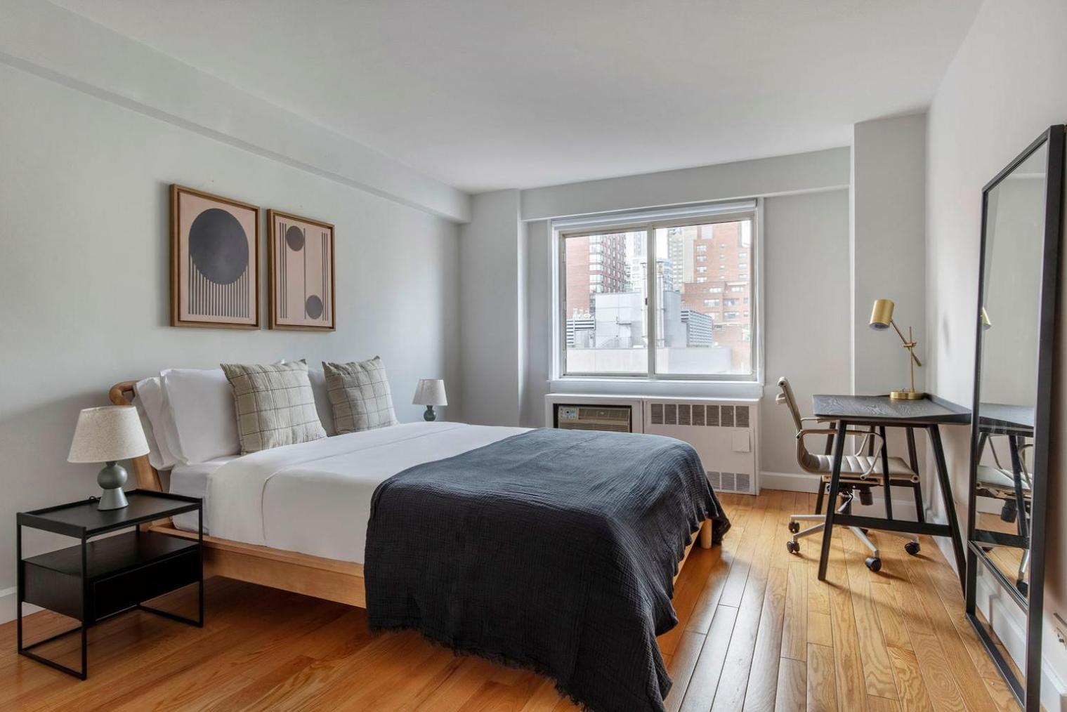 Apartment Lenox Hill 2br W Elevator Doorman Nr Art Nyc-1284 *