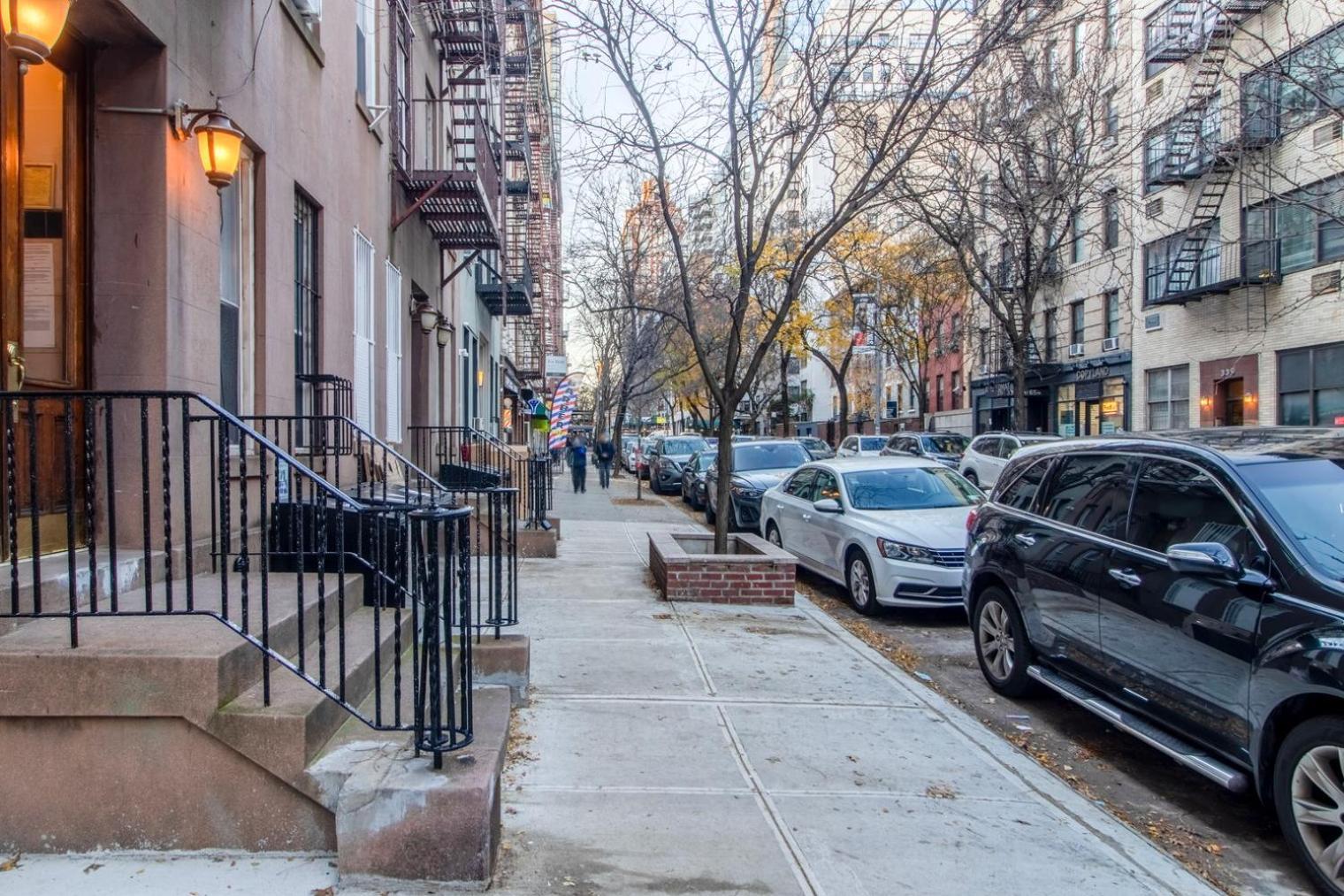 Lenox Hill 2br W Elevator Doorman Nr Art Nyc-1284 Apartment New York