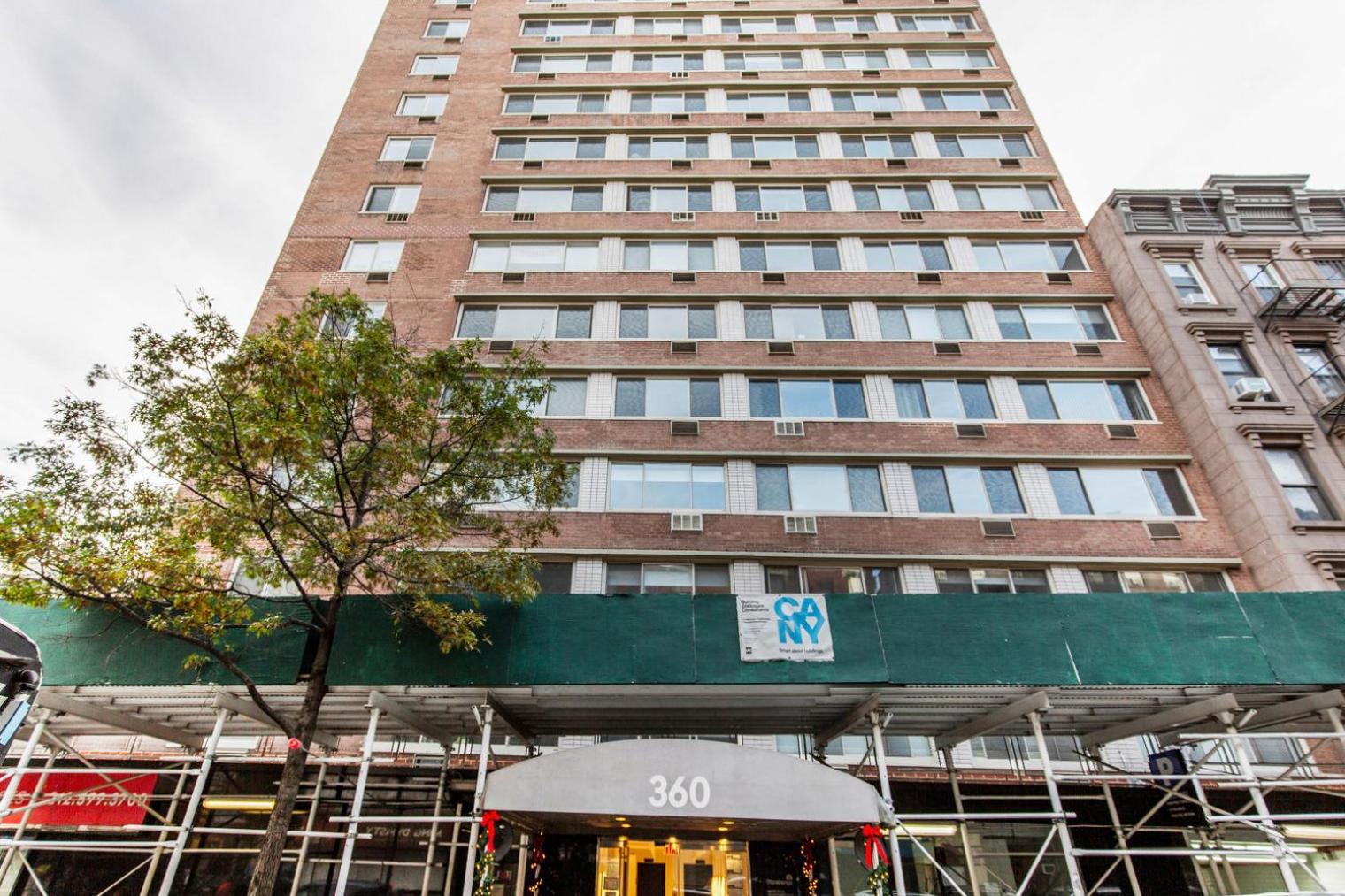 Lenox Hill 2br W Elevator Doorman Nr Art Nyc-1284 *