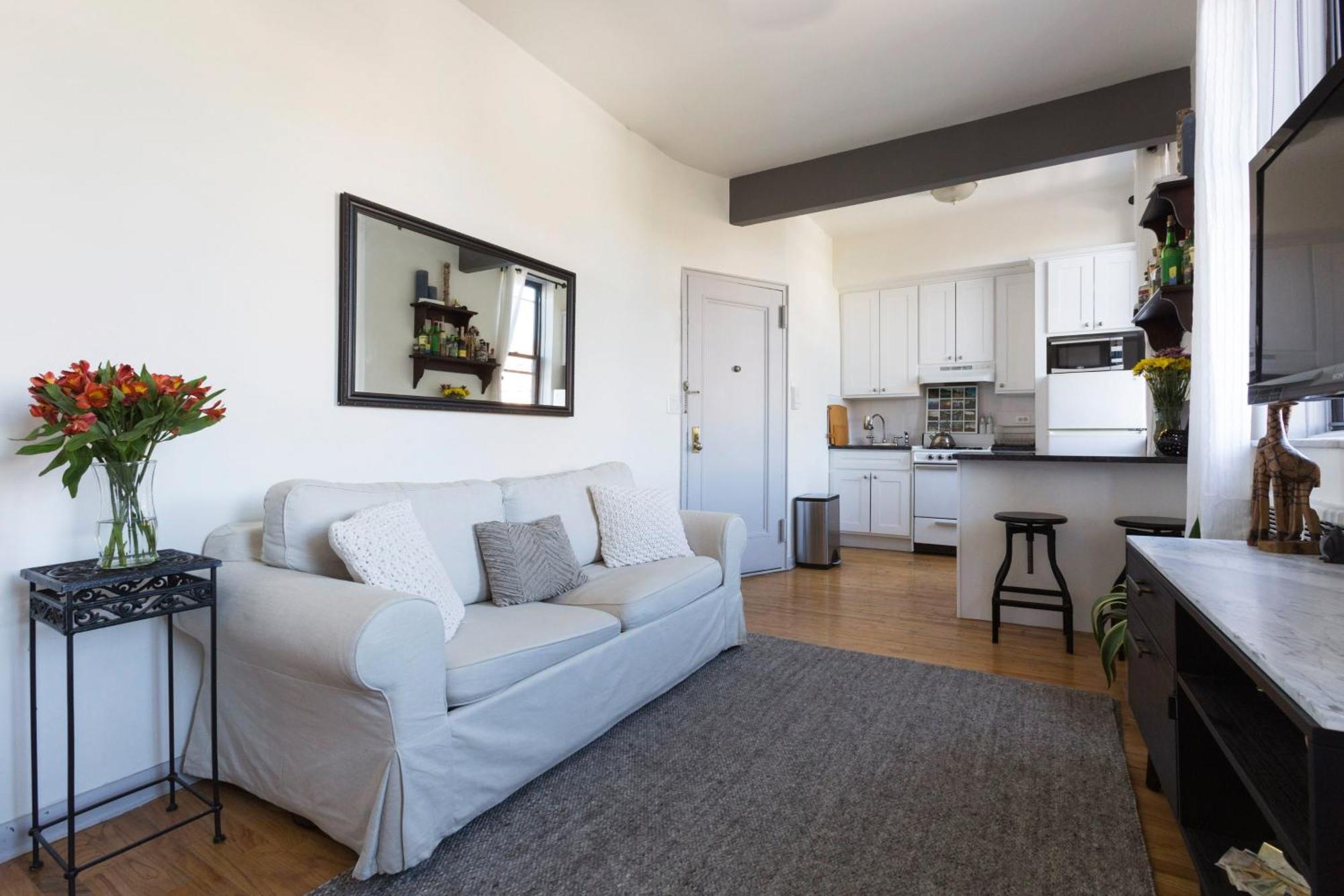 Apartment Sunny Stylish West Village *