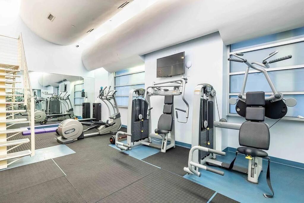 Apartment Full 2-bedroom The Mansfield Midtown New York