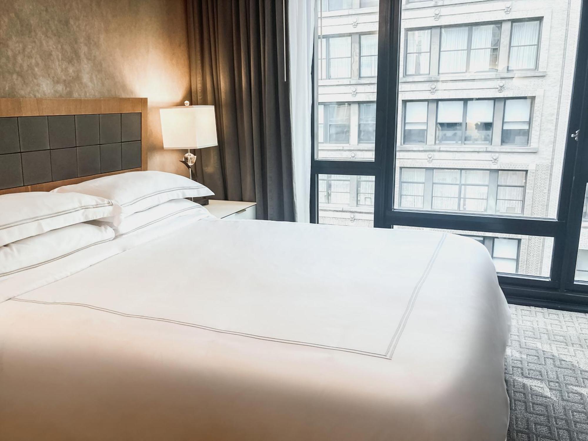 Executive Le Soleil Hotel