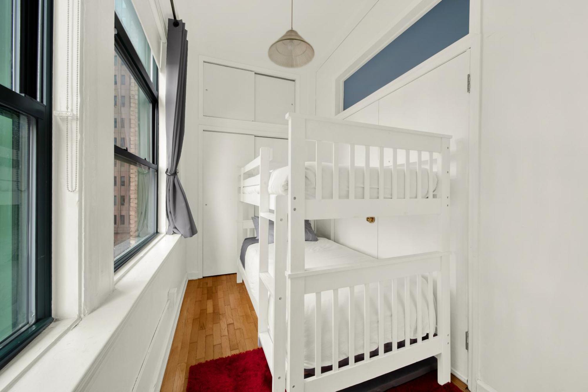 Apartment Four Bedroom Penthouse With Views Of Statue Of Liberty New York