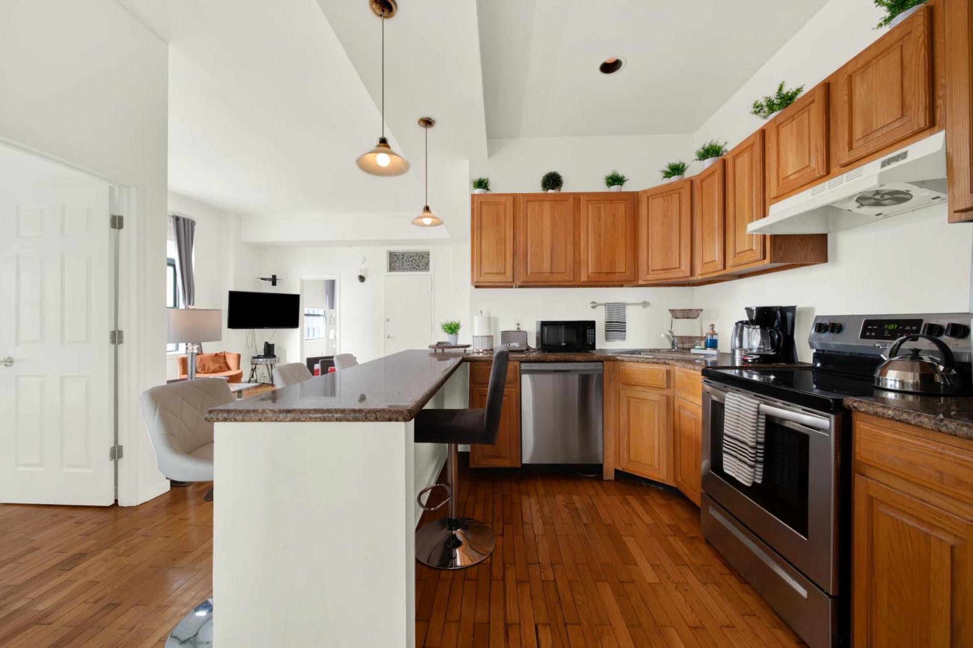 Apartment Four Bedroom Penthouse With Views Of Statue Of Liberty