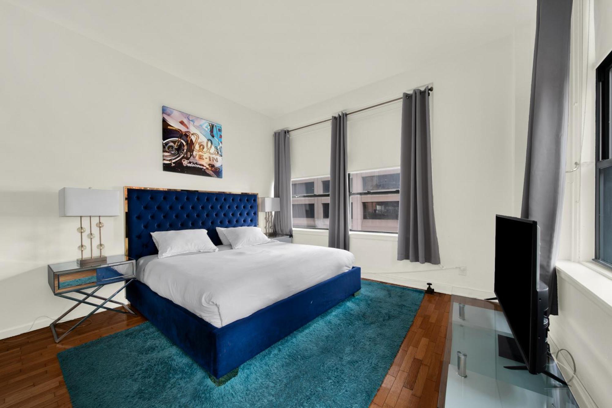 Four Bedroom Penthouse With Views Of Statue Of Liberty *