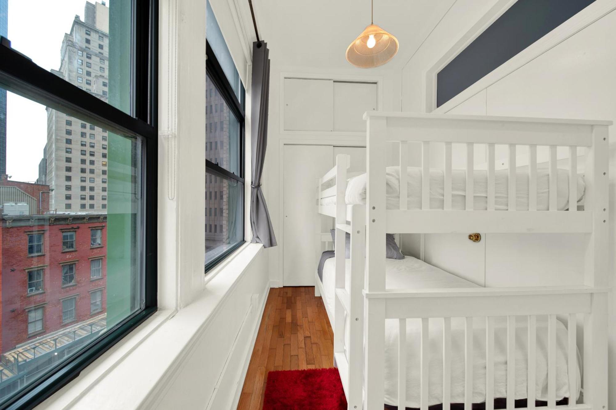 Four Bedroom Penthouse With Views Of Statue Of Liberty Apartment *