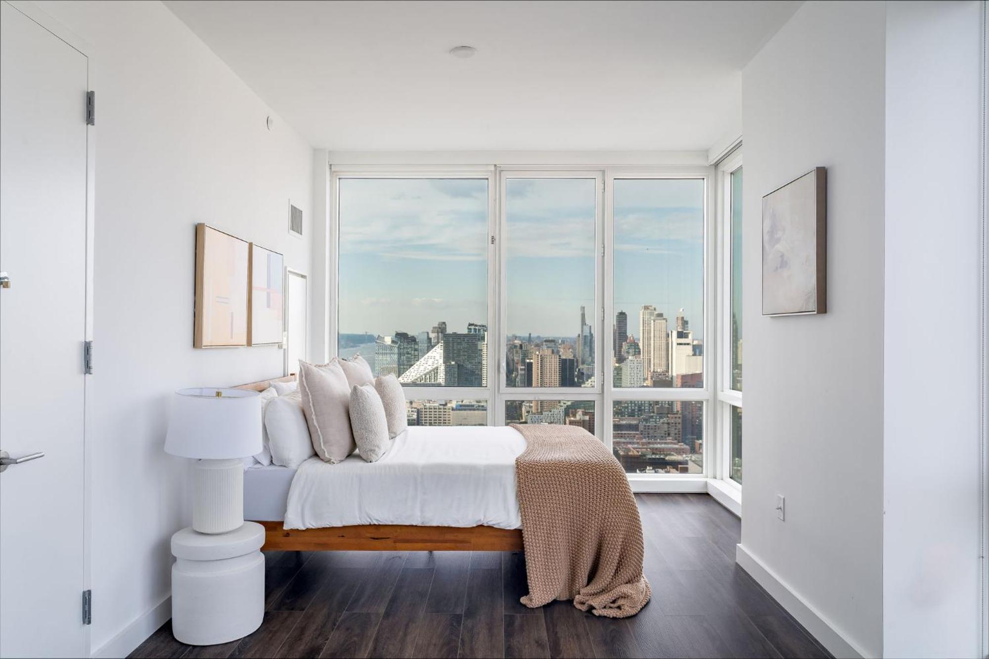 Apartment Luxx Hiding Gem 2 Beds 1,5 Bath