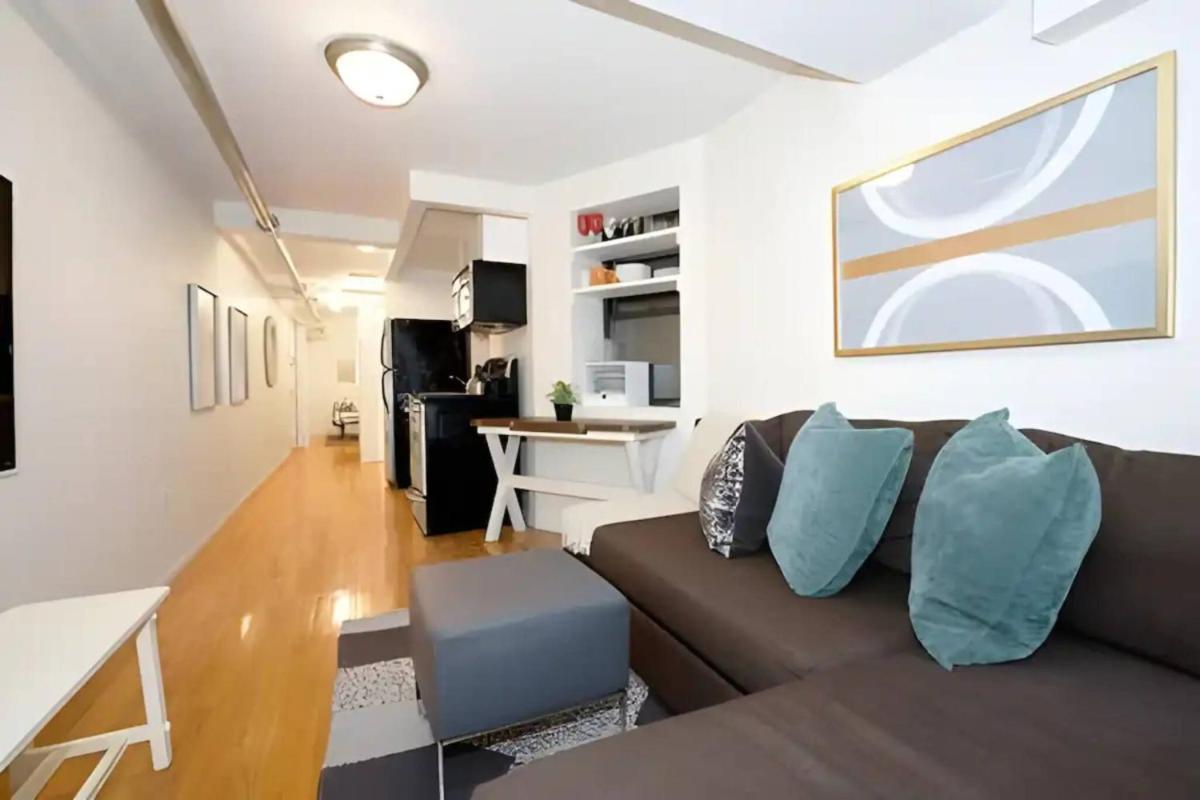 For Rent In Chelsea Your Ideal Space Awaits L Cardi L *
