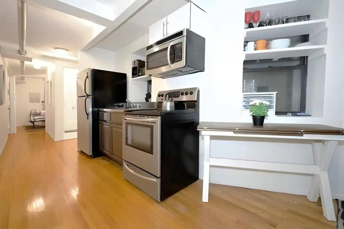 Holiday home For Rent In Chelsea Your Ideal Space Awaits L Cardi L *