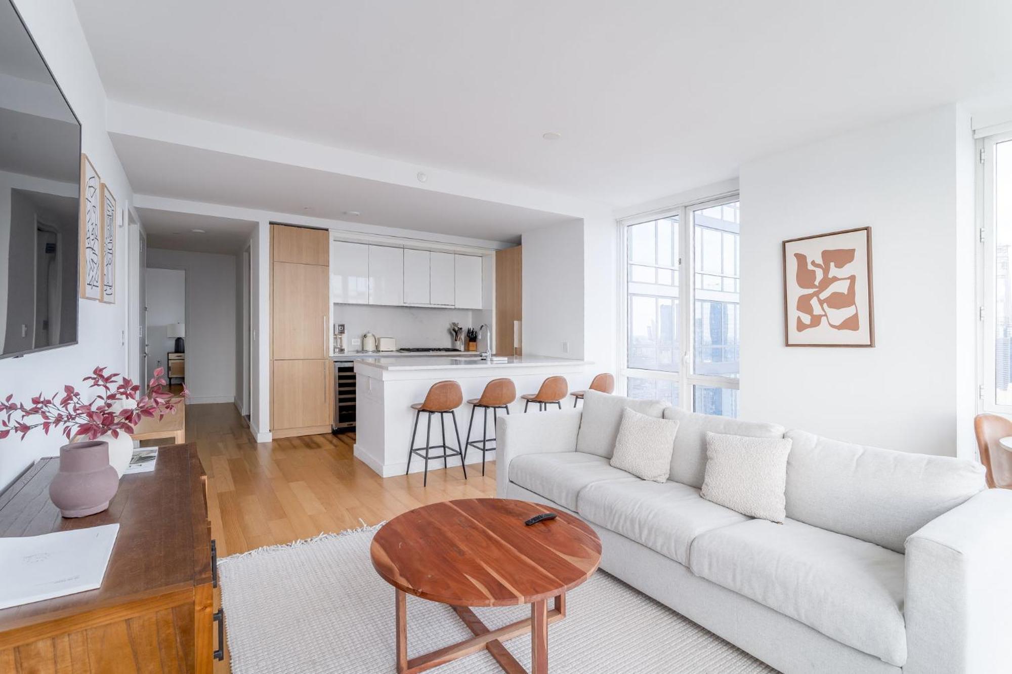 Manhattan Luxury 12 Apartment