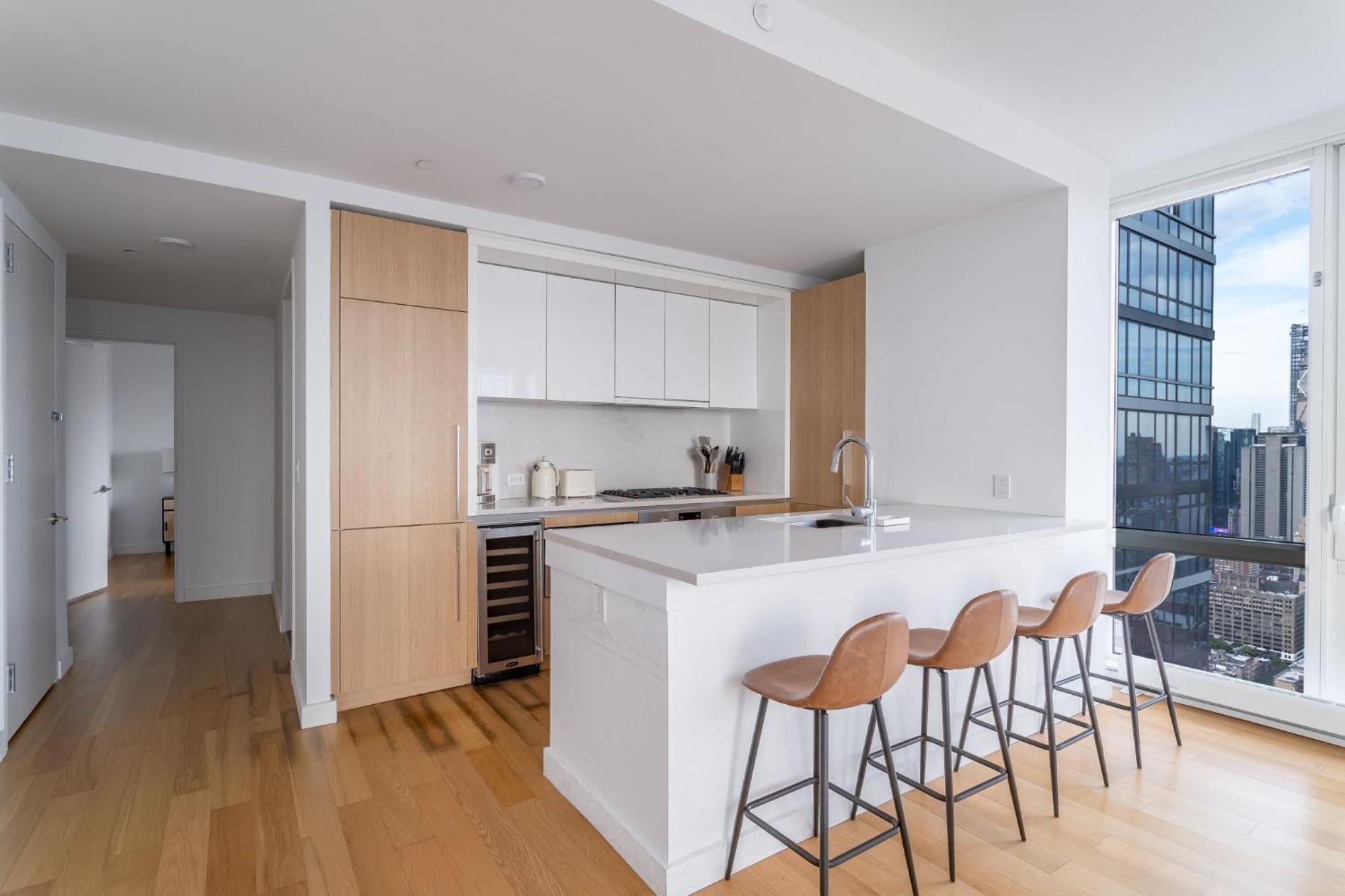 Manhattan Luxury 12 Apartment *