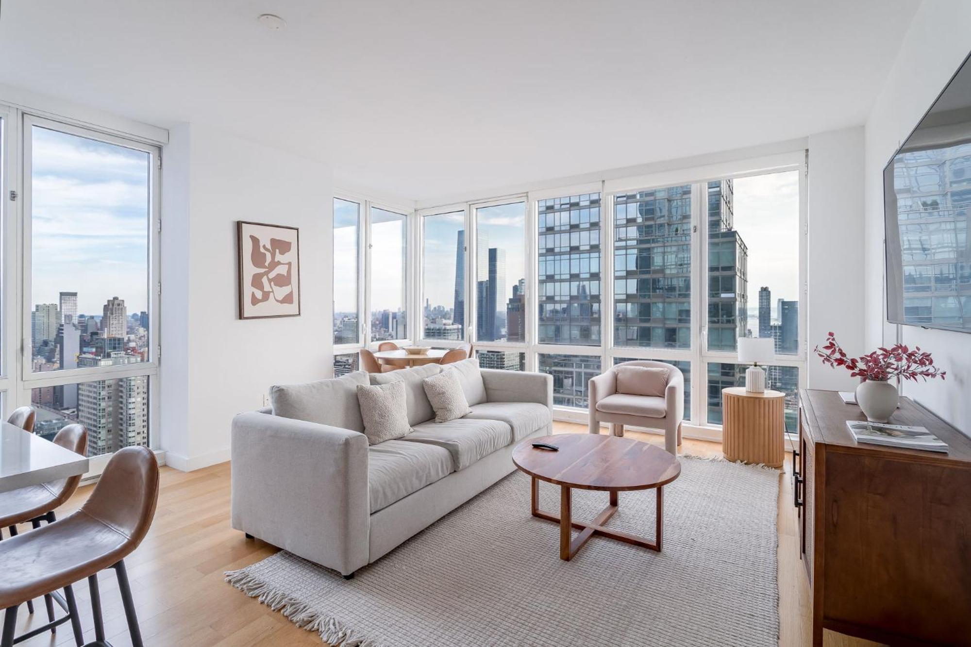 Manhattan Luxury 12