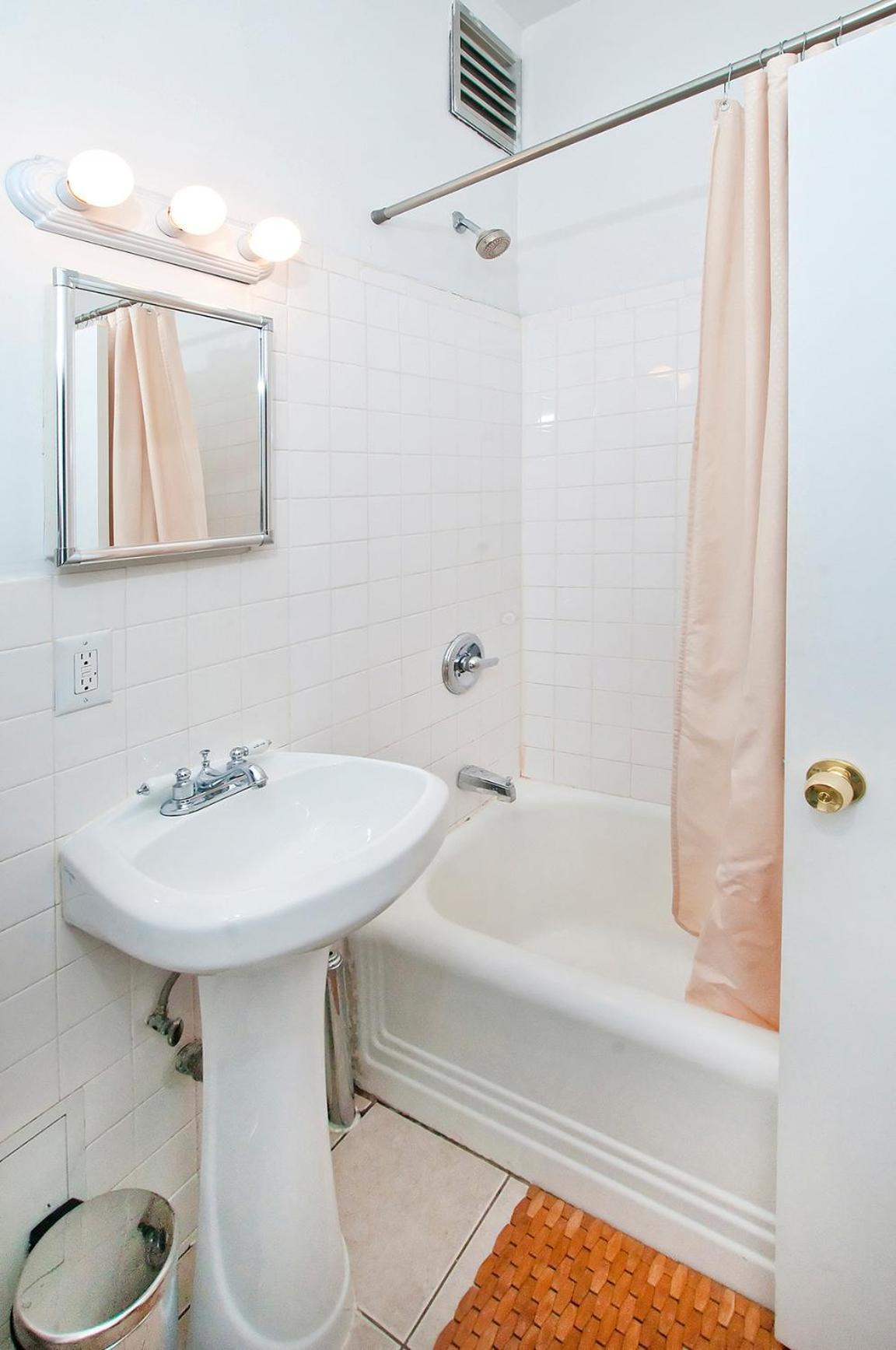 Apartment Mid Town East 28th Street Next To Times Square