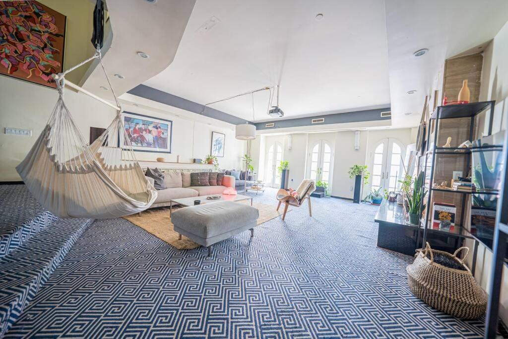 Private Gramercy Townhouse 3br3ba With Terrace Holiday home New York