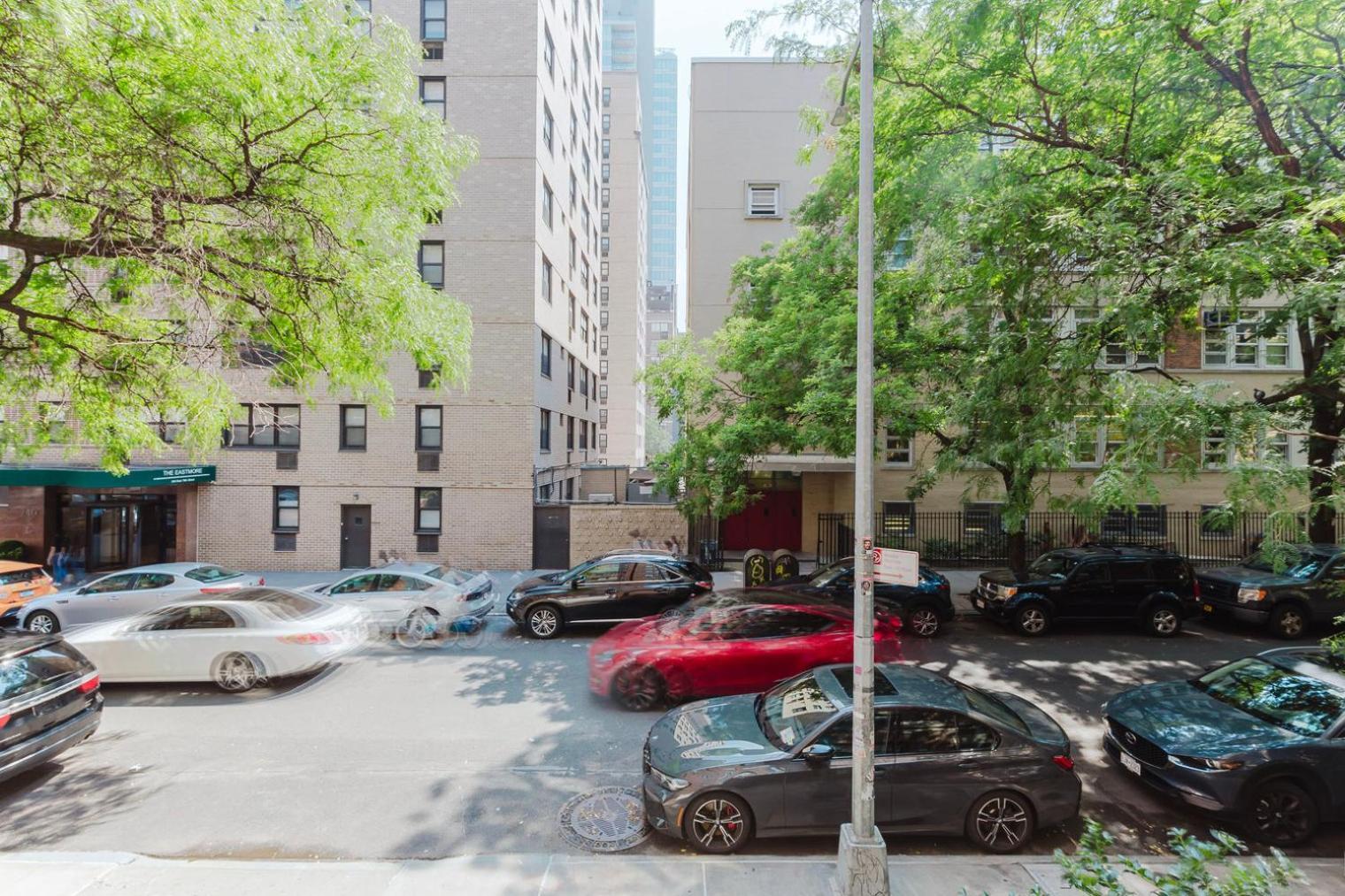 Blueground Ues Doorman Wd Nr Museum Mile Nyc-1529 Apartment New York