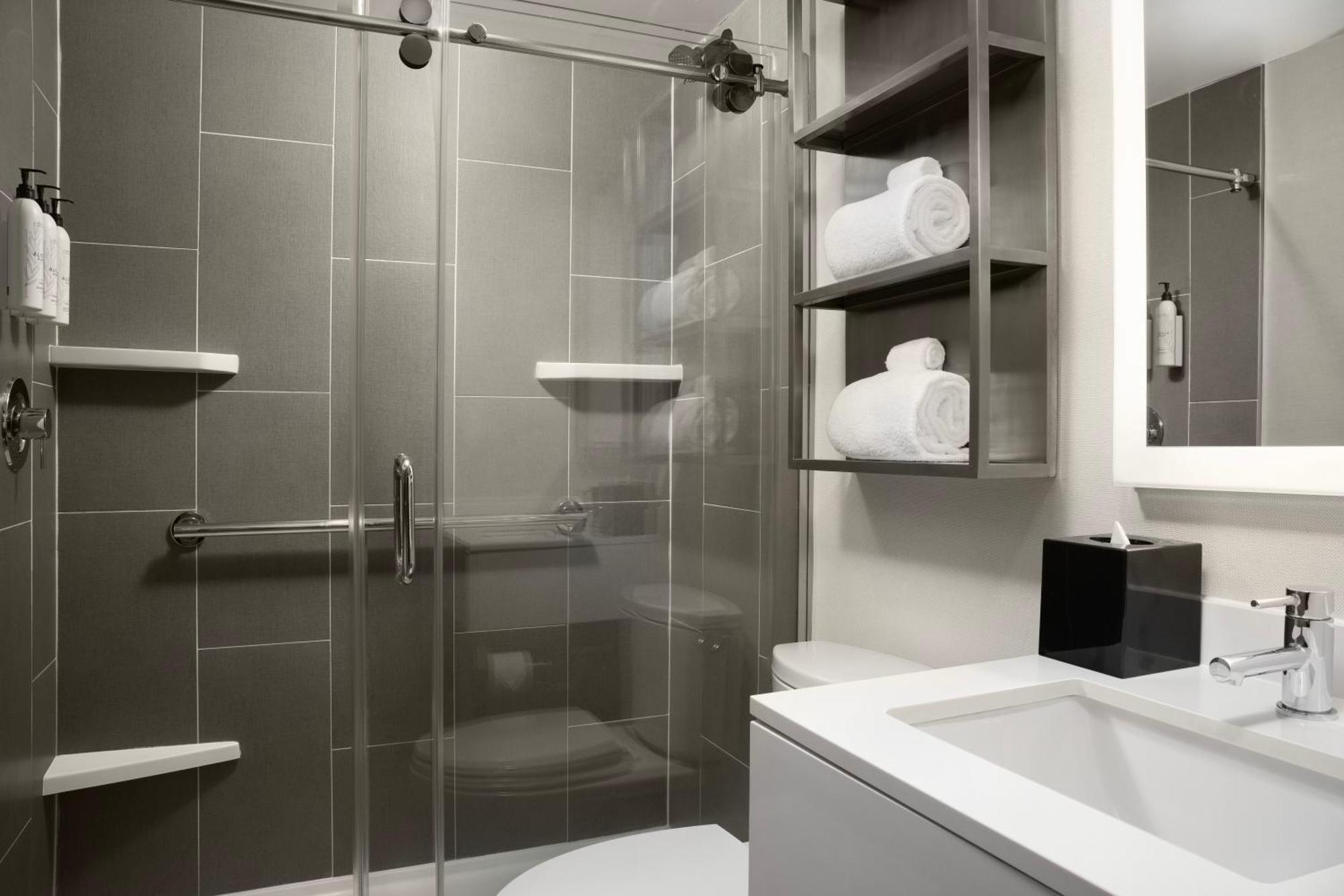 Hotel Towneplace By Marriott Manhattan/times Square 3*