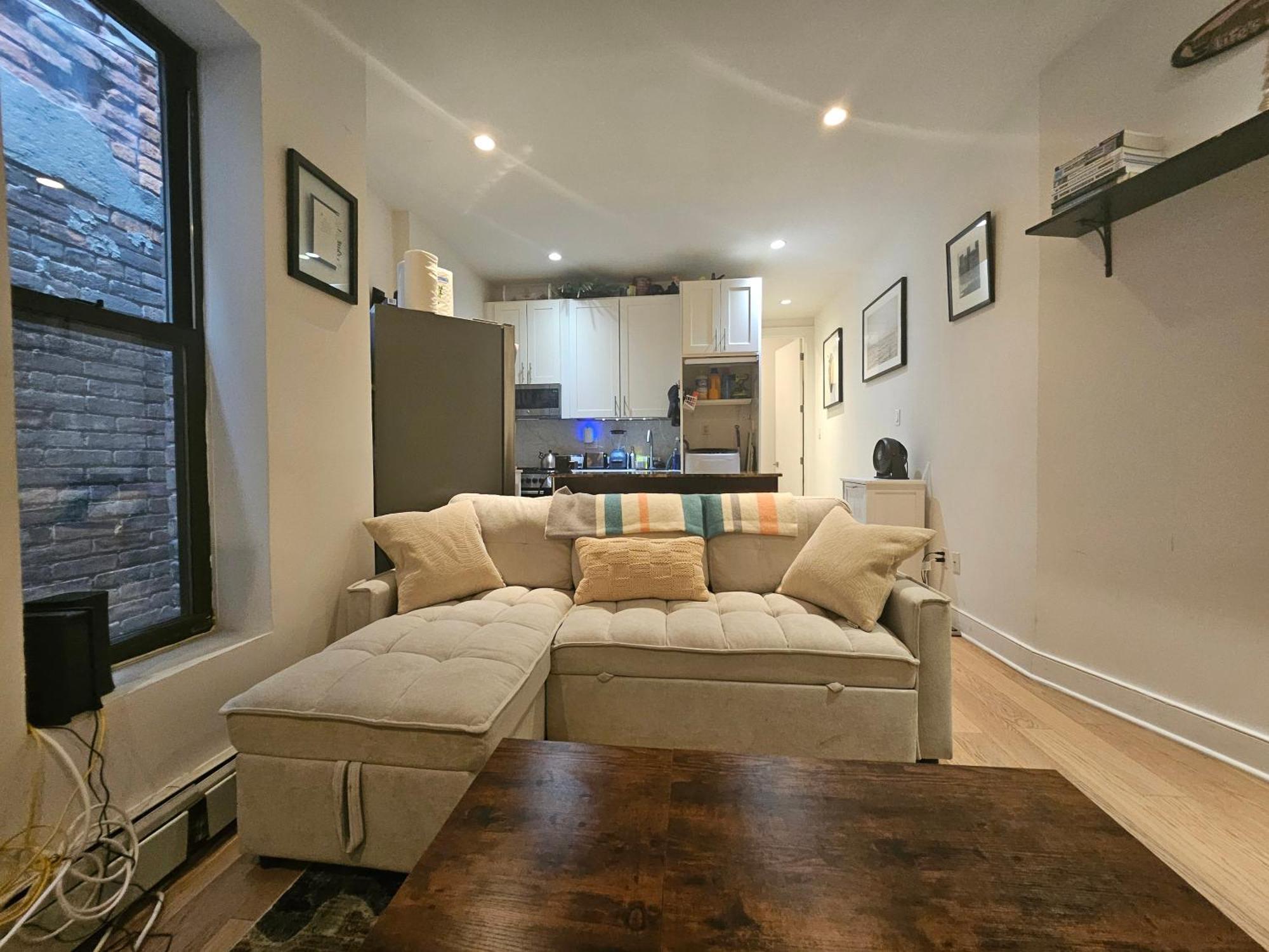 Modern 1-bedroom In Manhattan-new York, Ny * New York