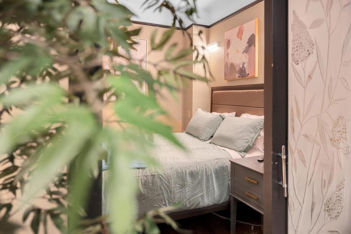 Apartment Beautiful Near Times Square With Gym & Patio New York