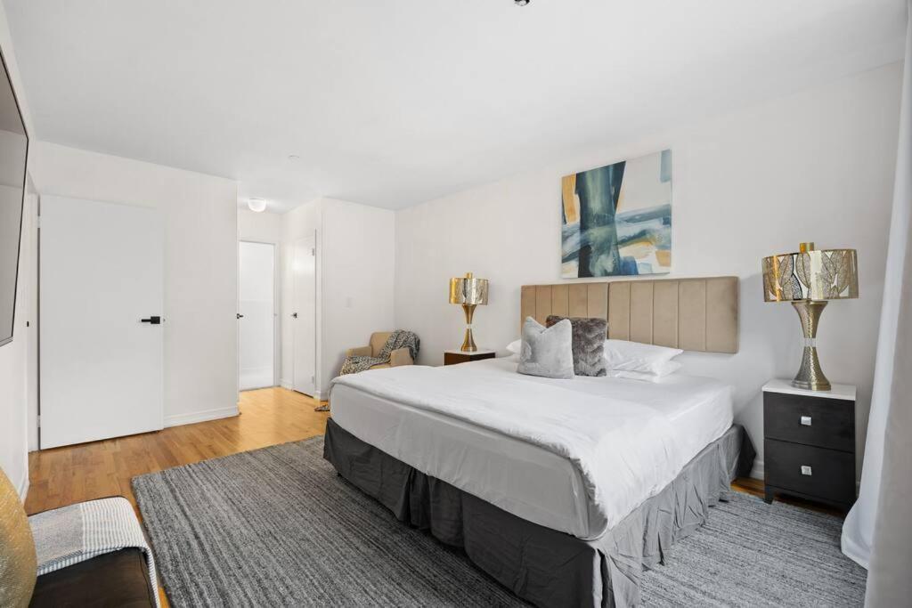 Harlem Renaissance Apartment *