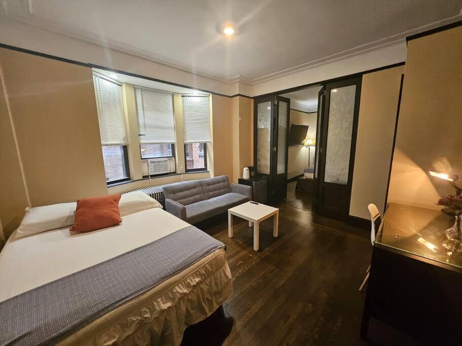 Apartment 1-bedroom At The Mansfield Midtown