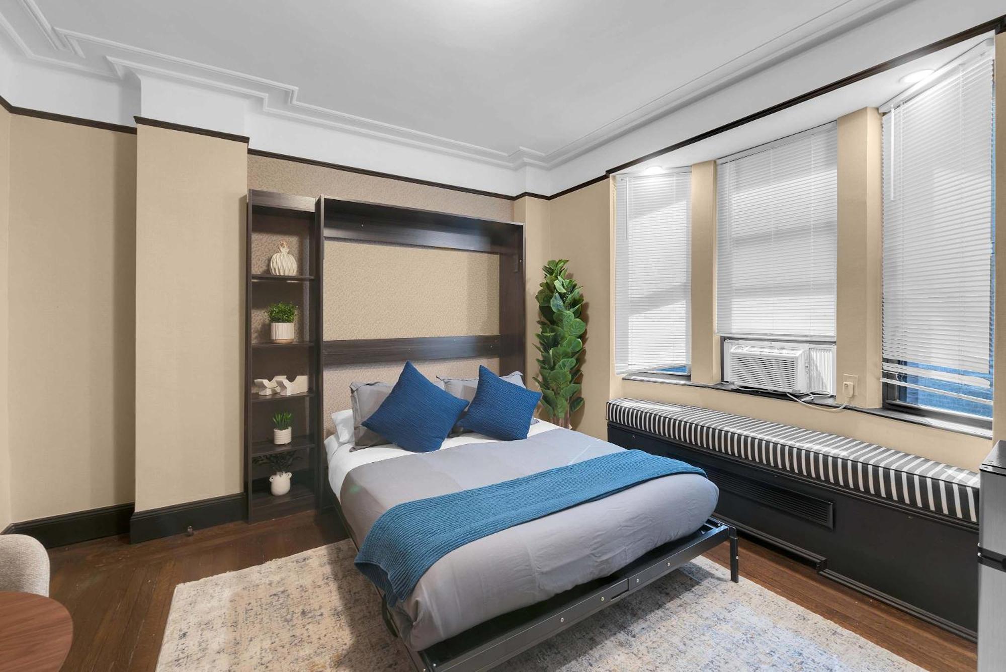 Apartment Stunning In The Heart Of Gym *