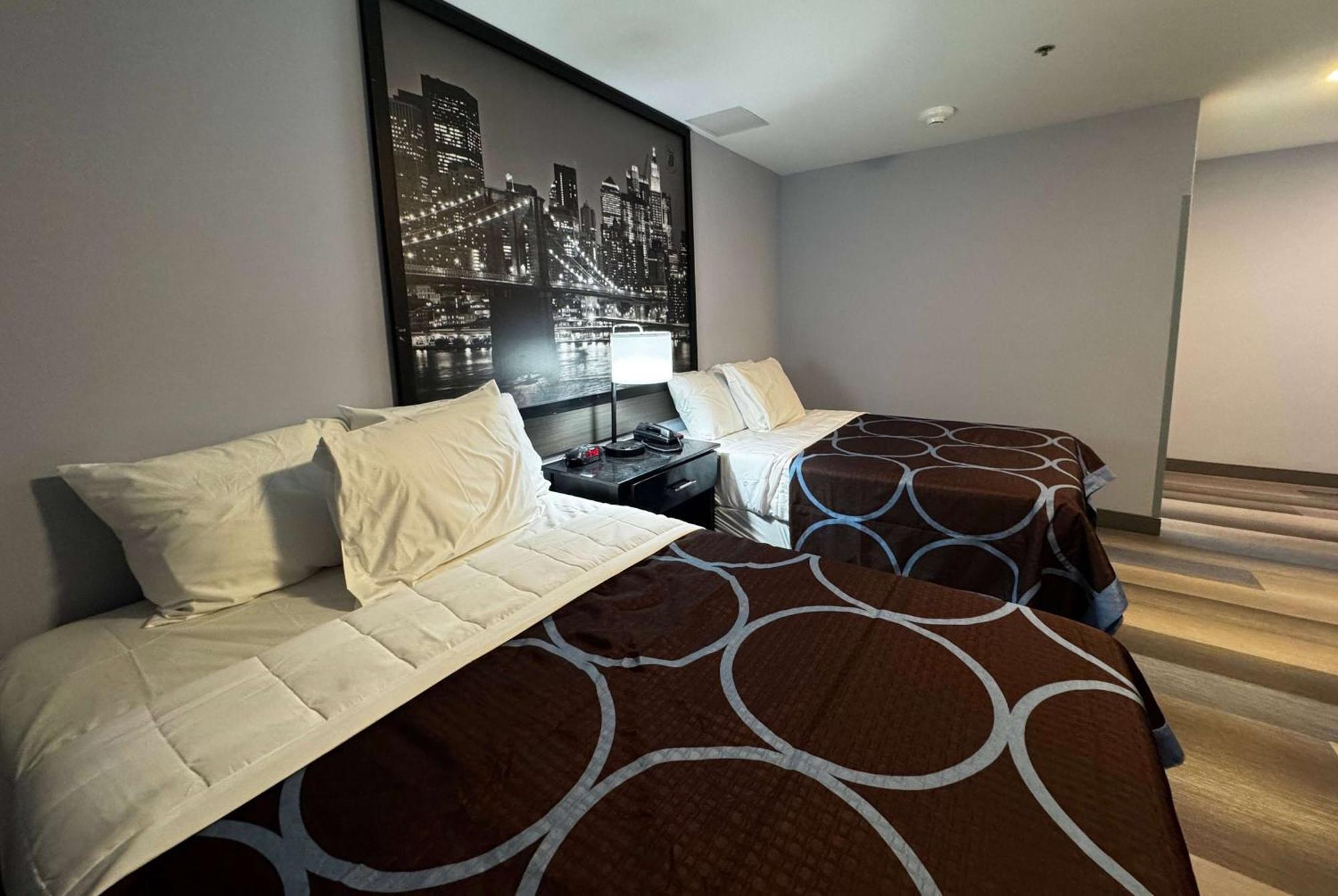 Hotel Super 8 By Wyndham Brooklyn Fulton Street Broadway Junction *