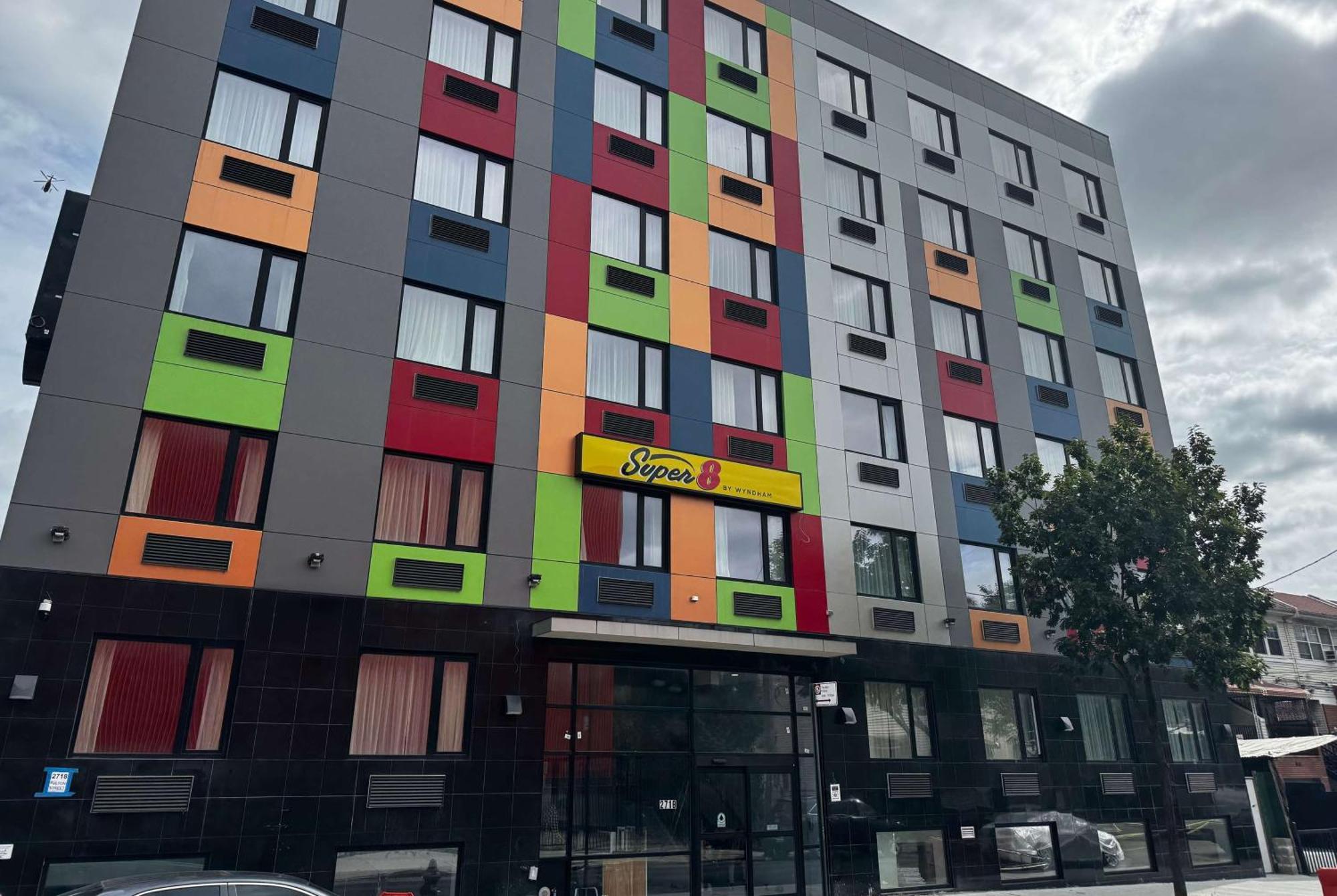 Super 8 By Wyndham Brooklyn Fulton Street Broadway Junction