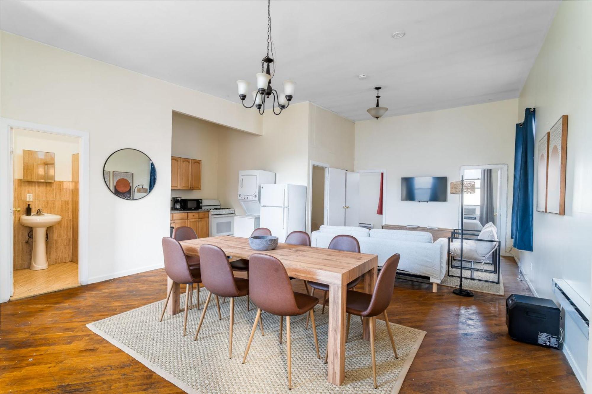 Spacious 3Br 2Ba In East Harlem - Near Central Park *