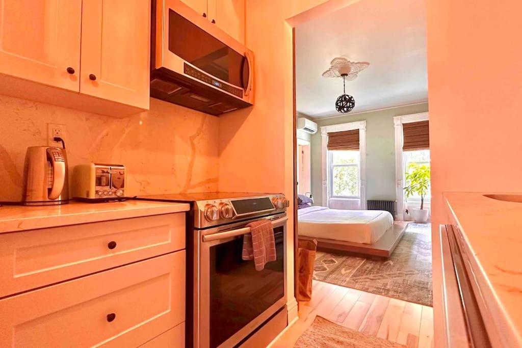 Apartment Relaxing & Cozy Spa. In Brooklyn Mins To Mhtn