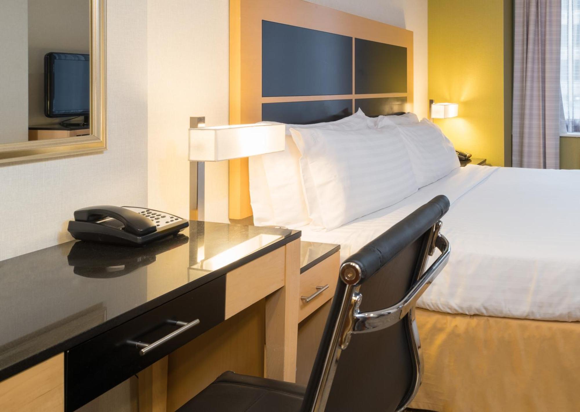 Holiday Express - Wall Street By Ihg 3* New York