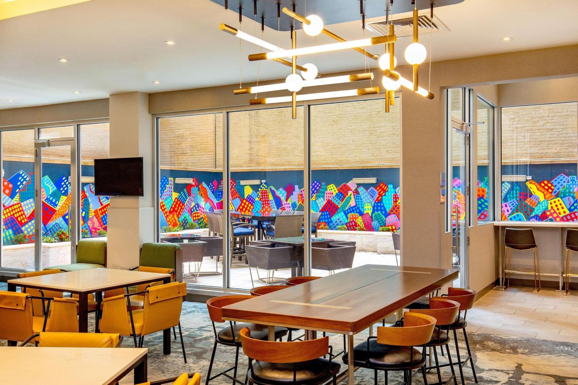 Courtyard By Marriott Times Square West Hotel New York